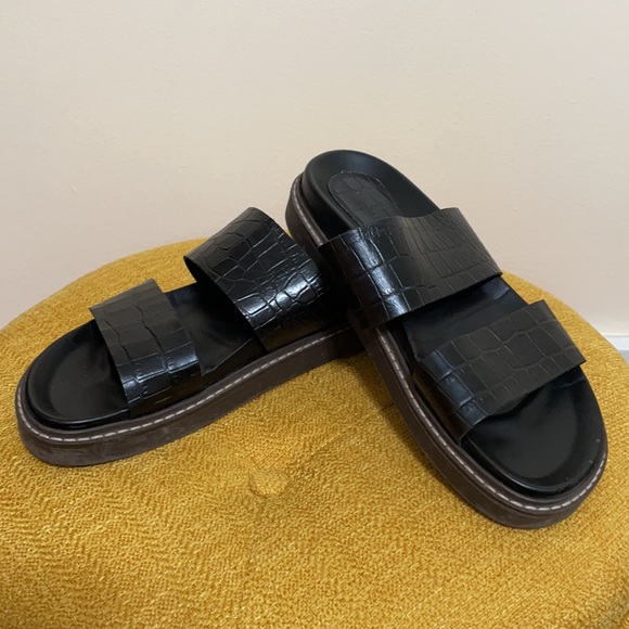 Zara Woman Sandals